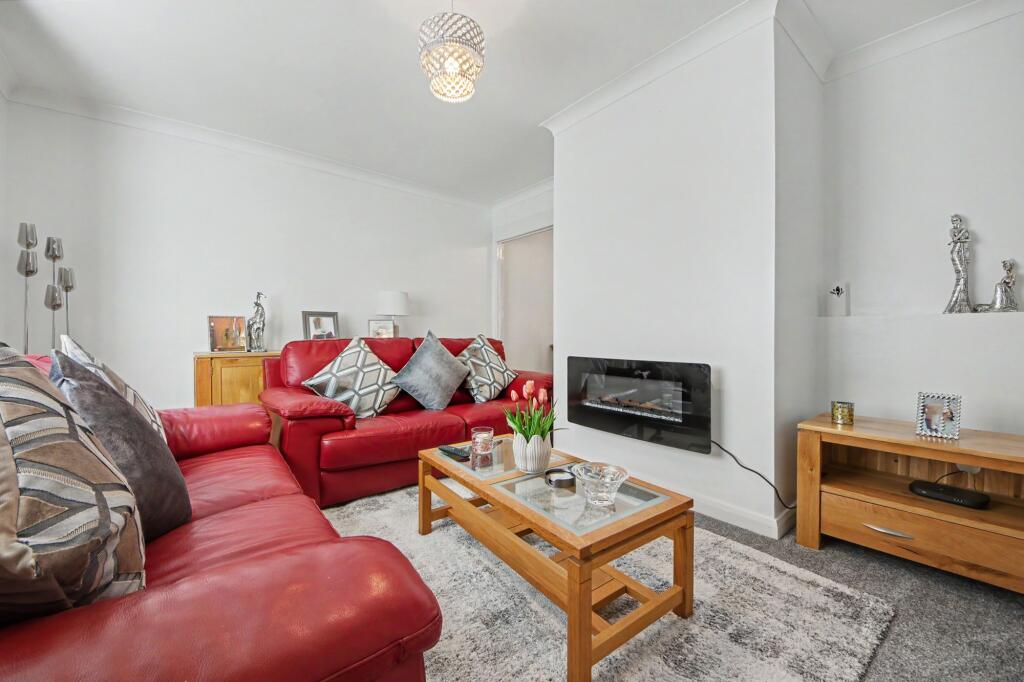 House in Southampton - View 2