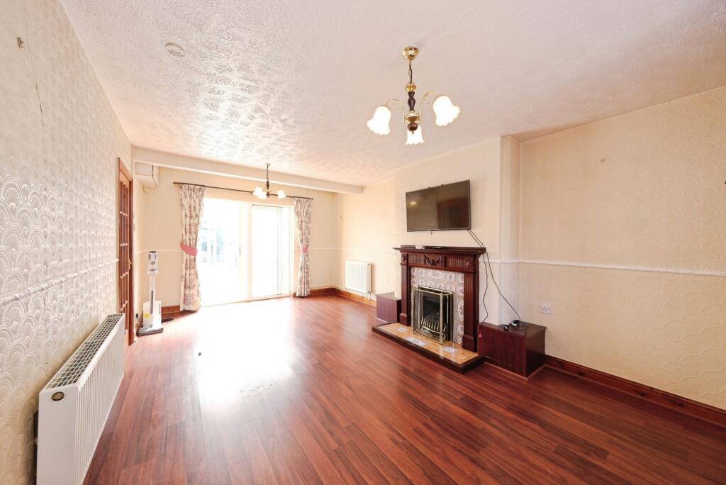 House in Mansfield, Warsop - View 3