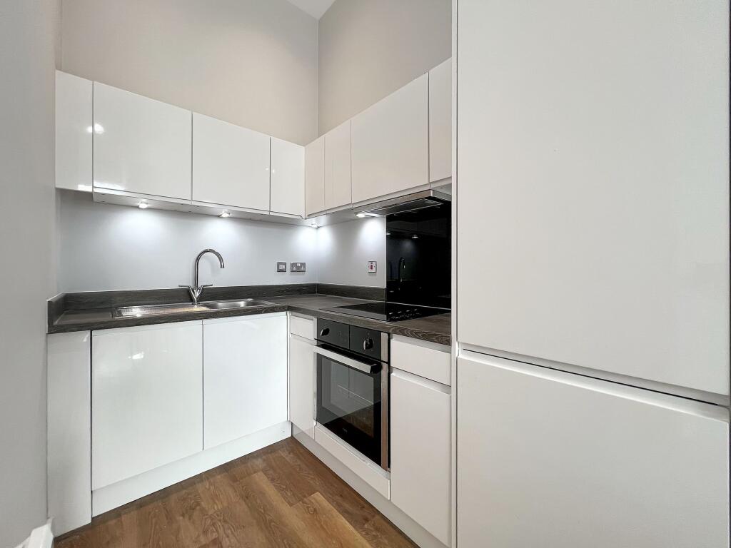 Main image of property: Tate House, New York Road, Leeds, LS2