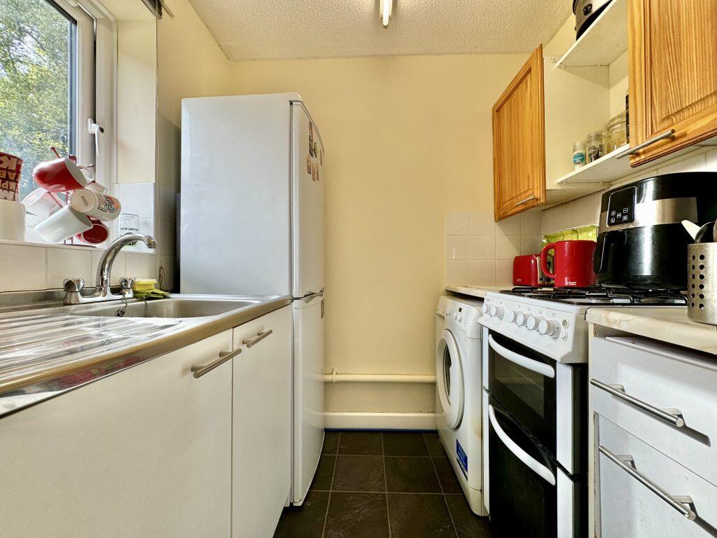 Additional image 5 of St Michaels Avenue, Yeovil, Somerset, BA21