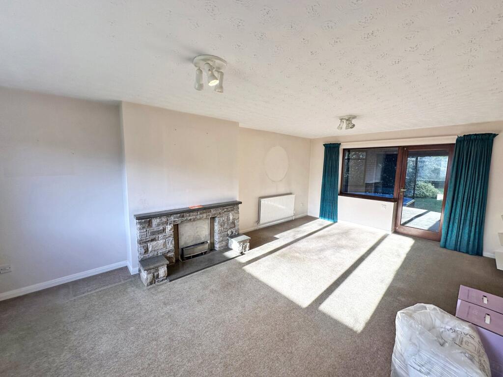 New Forest Drive, Brockenhurst, Hampshire, SO42 photo 2