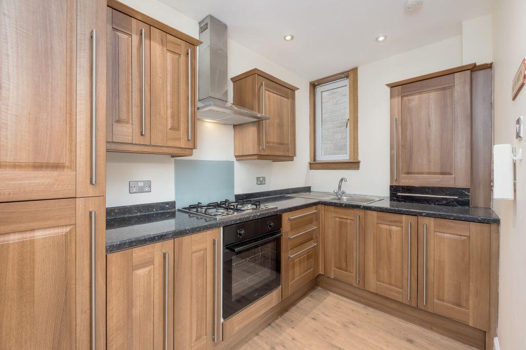 Apartment in Edinburgh, Gorgie - View 4