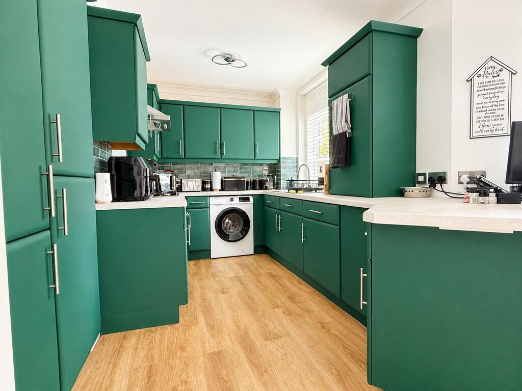 Apartment in Bournemouth - View 5
