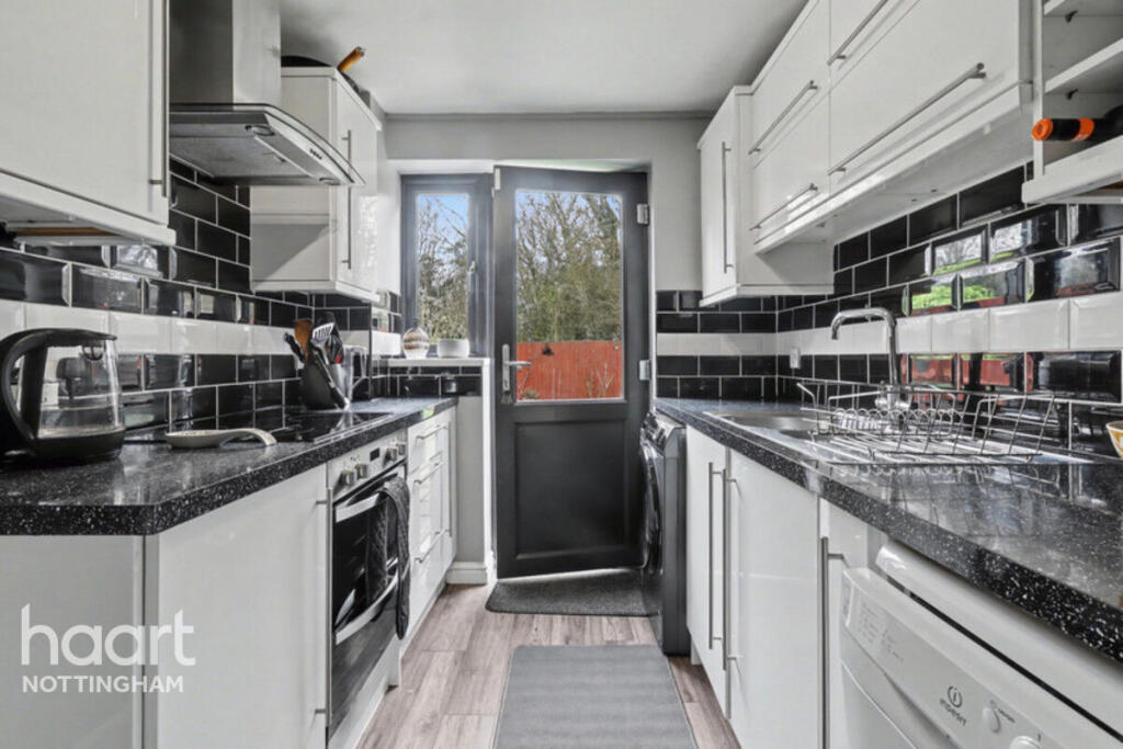 House in Rushcliffe, Ruddington - More