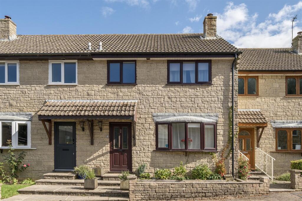 Main image of property: Krumbs, Broadwindsor,