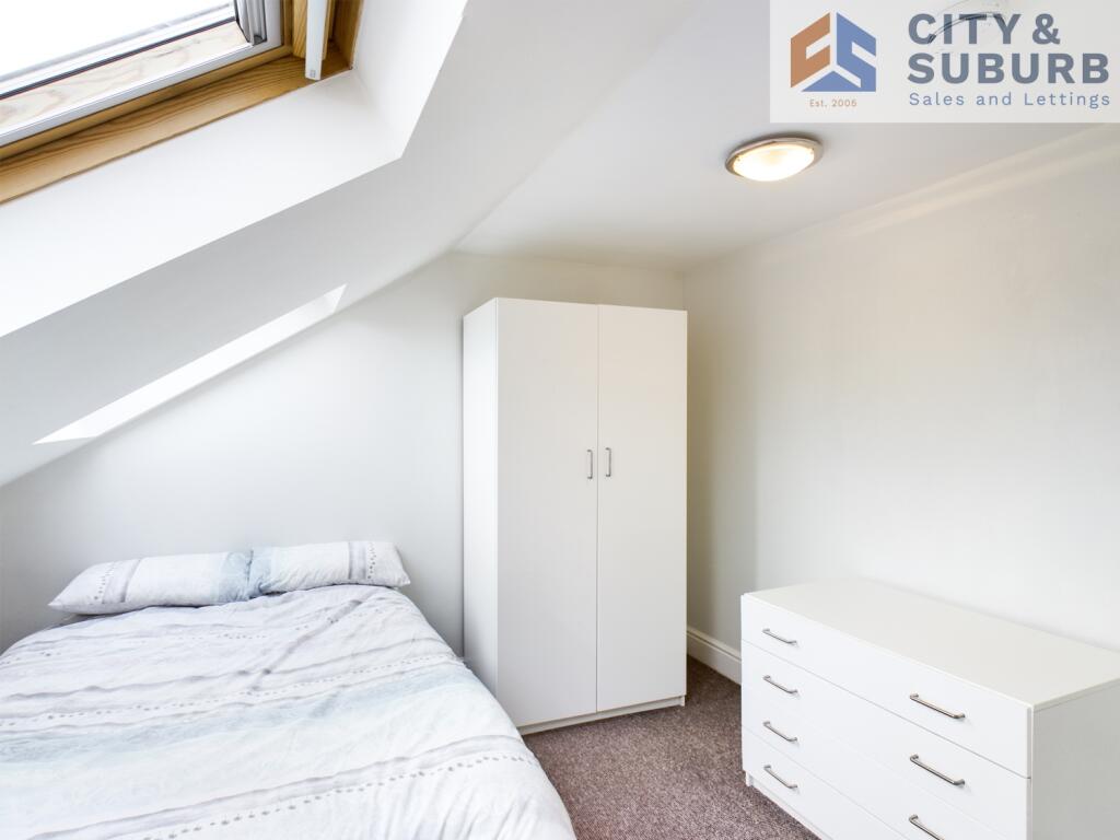 3 bedroom ground floor flat for rent