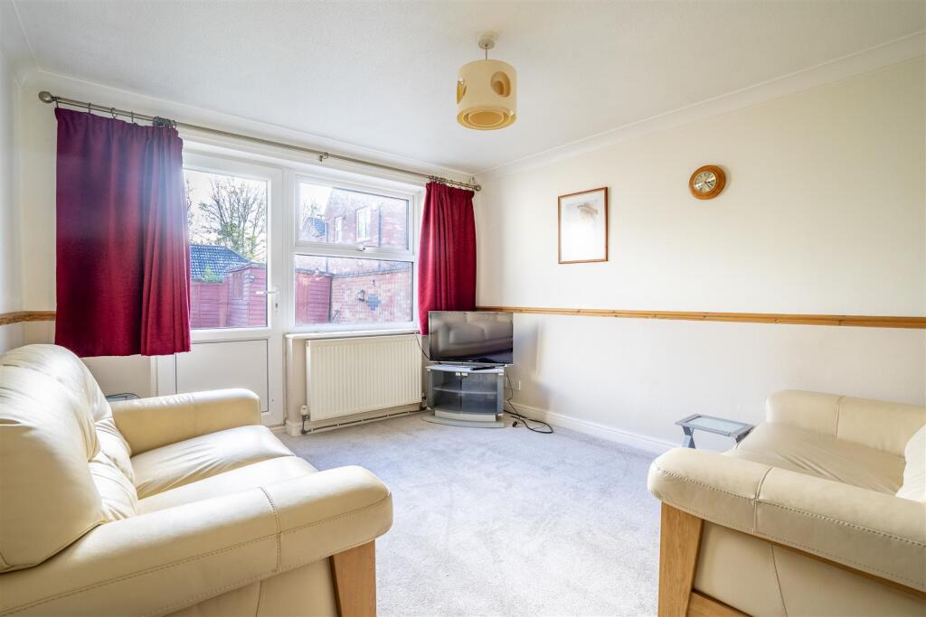 House in York - View 2