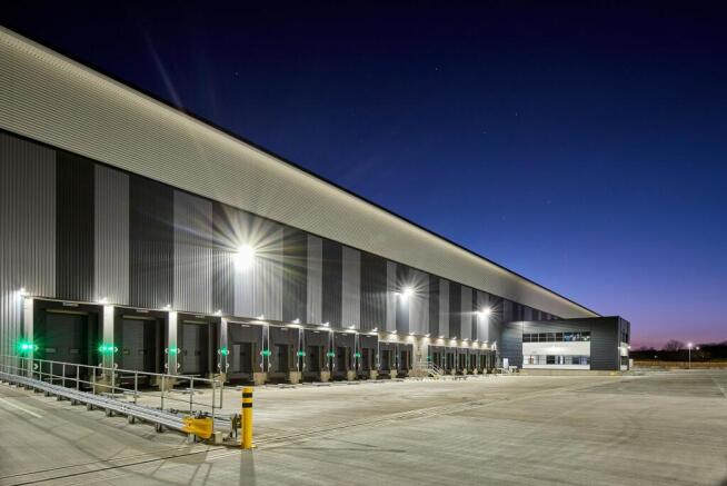 UKPurfleet343CompletionFeb23083_high.jpg