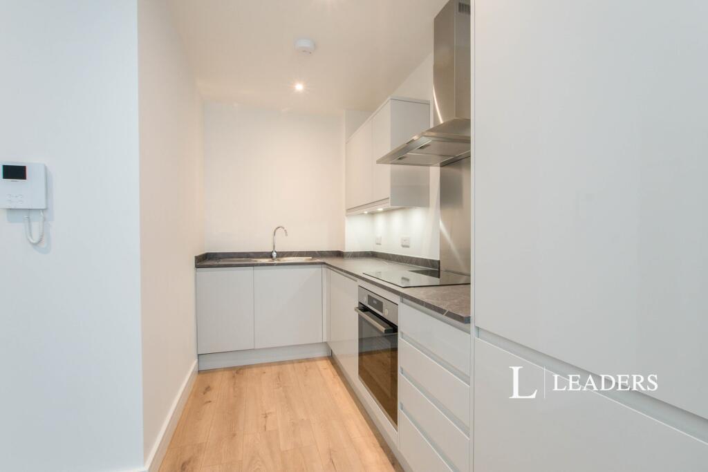 Apartment in Bournemouth - View 5