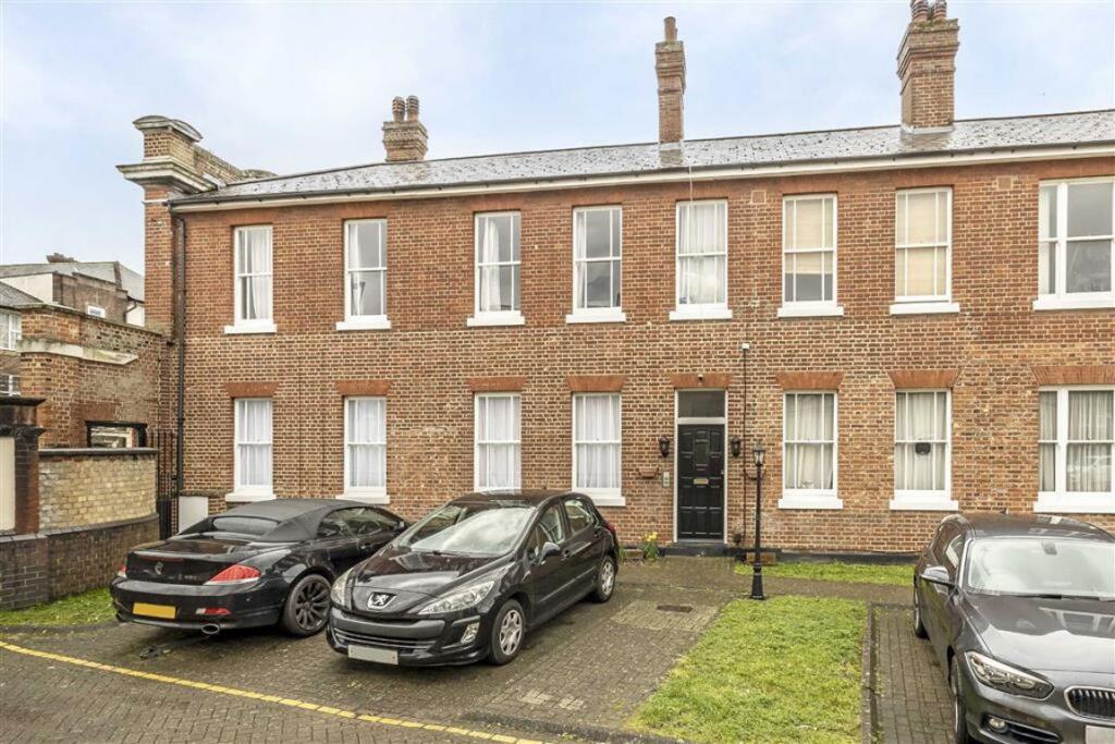 Main image of property: Woodyates Road, Lee