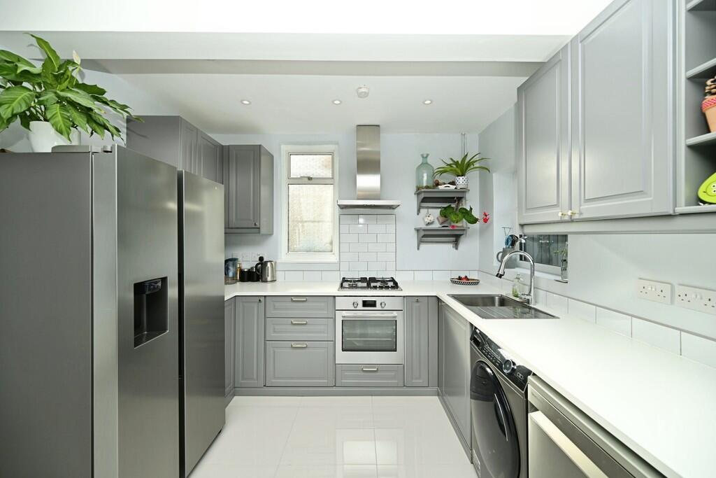 Belmont Road, Rugby photo 3