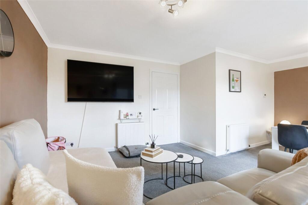 Apartment in Motherwell, North Lanarkshire - View 4