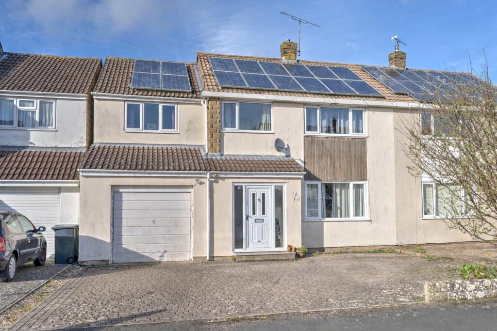 Main image of property: Buckingham Road, Lawns, Swindon, Wiltshire, SN3