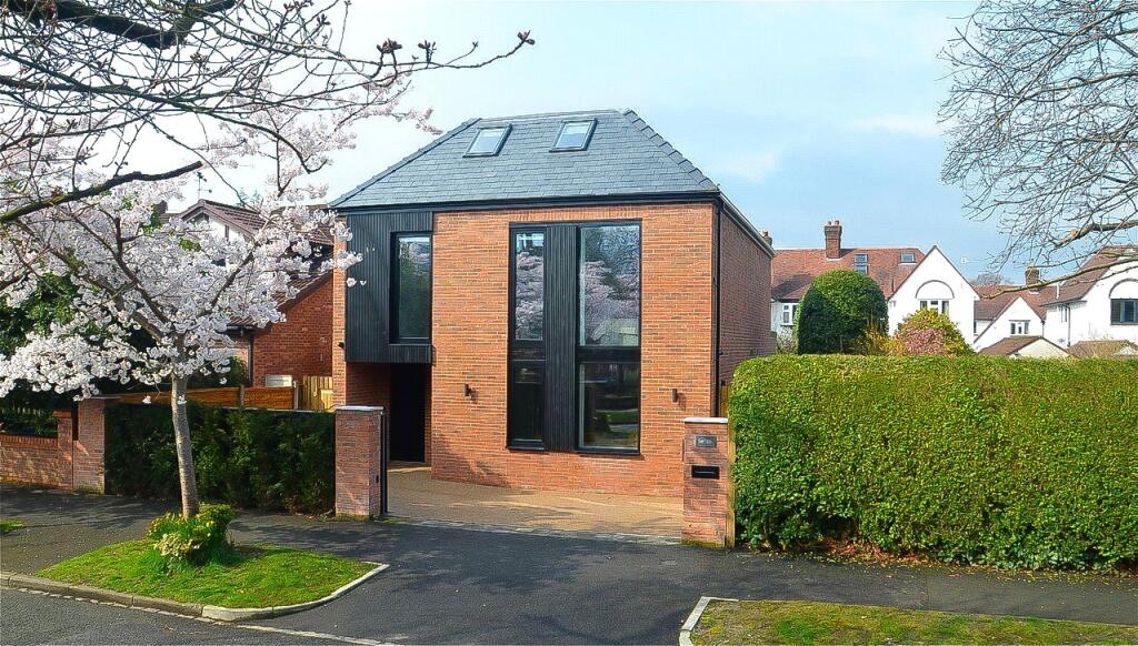 4-bed detached on Sussex Avenue, Didsbury, M20, £1,295,000