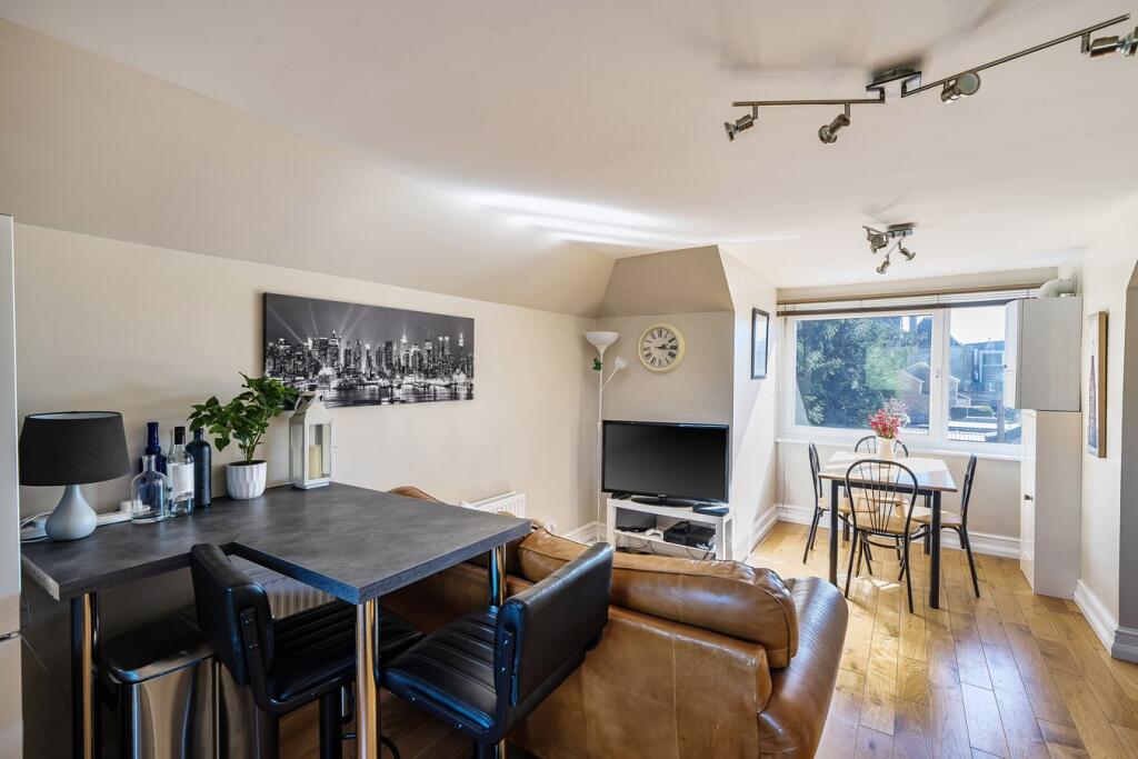 Western Court, Shepton Mallet, BA4 photo 5