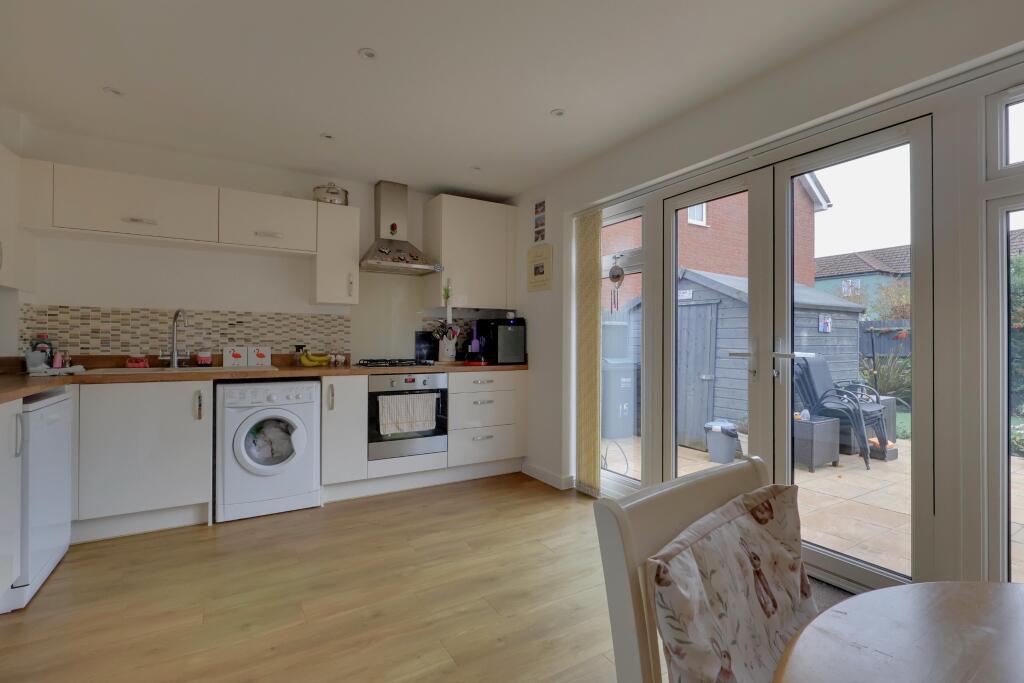 West Brook View, Emsworth photo 4