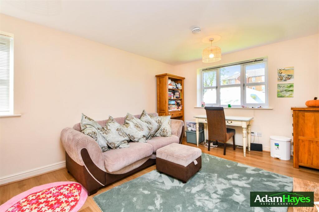 Apartment in London, Finchley - View 5