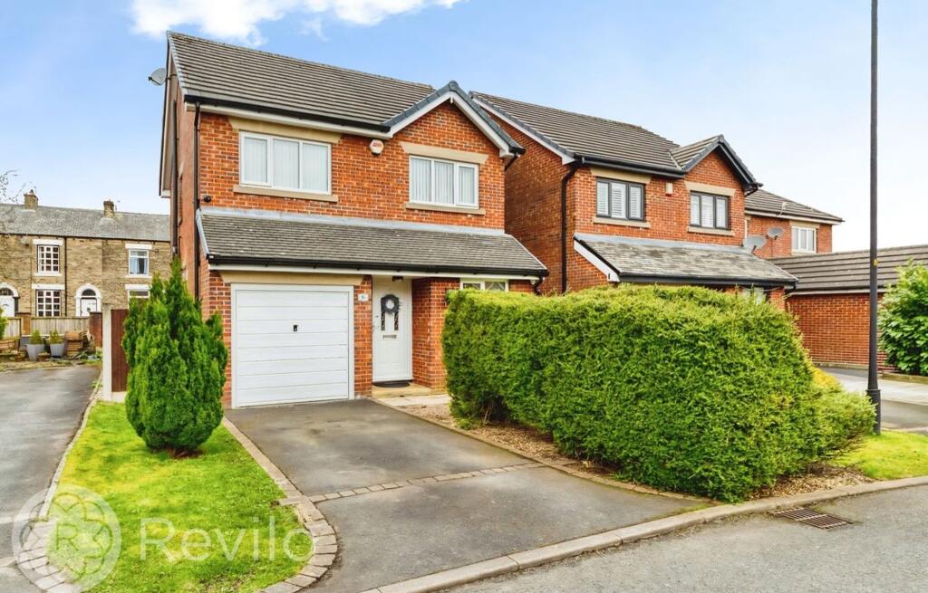 3 bedroom detached house for sale in St. Josephs Close, Shaw, OL2