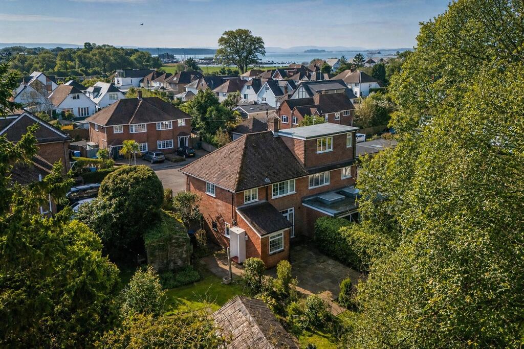 House in Poole - View 3
