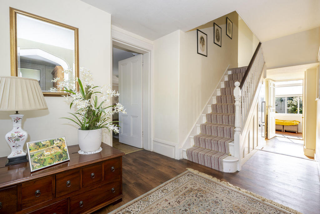 House in Tonbridge - View 5