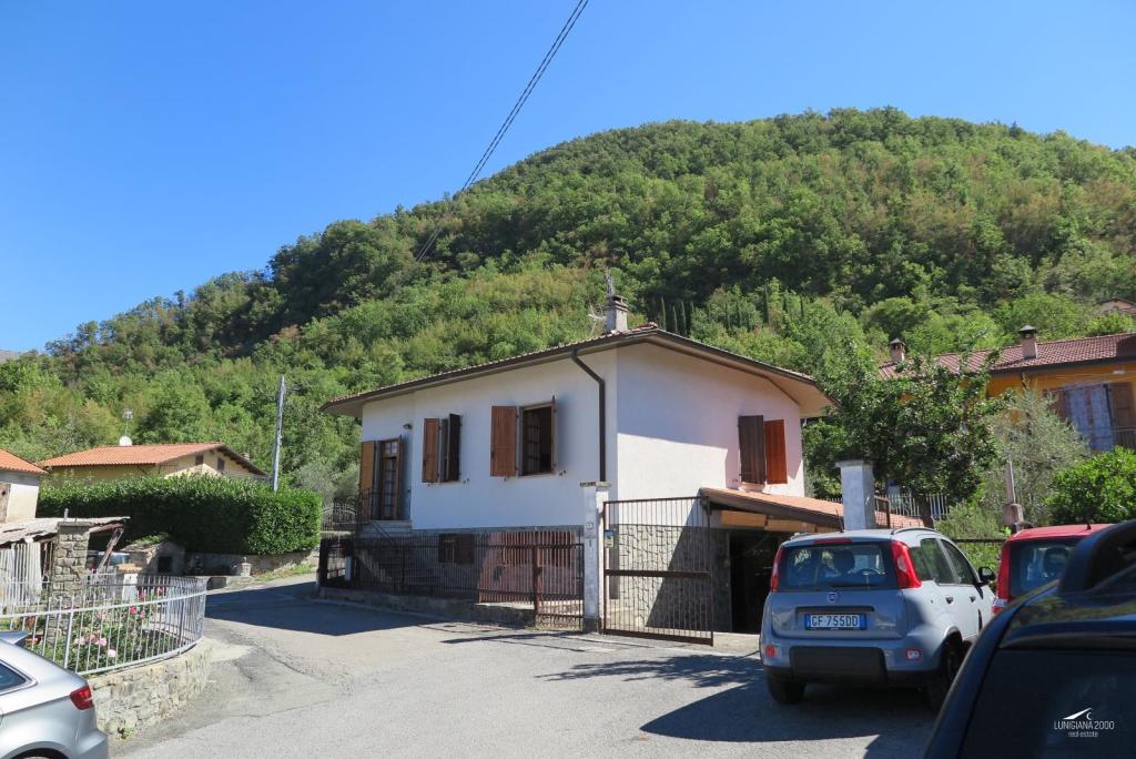 Main image of property: Tuscany, Lunigiana, Bagnone