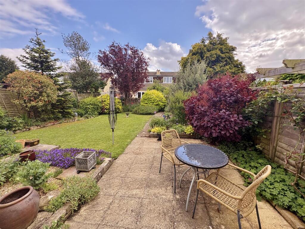 Downs View, Bradford-On-Avon photo 2