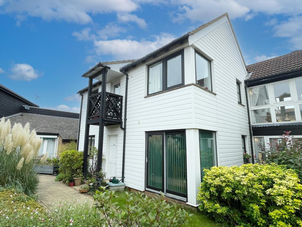 Main image of property: High Wych Road, Sawbridgeworth, CM21