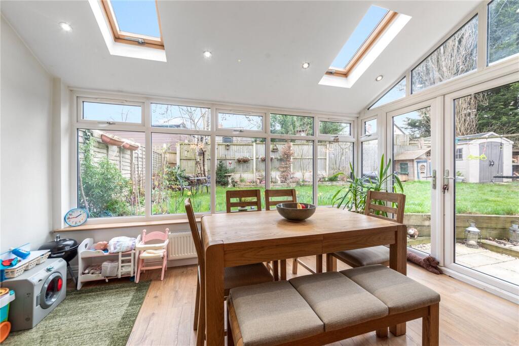 Additional image 3 of Robins Hill Drive, Alvechurch, Birmingham, Worcestershire, B48