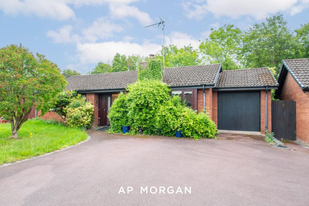 Main image of property: Eldersfield Close, Church Hill North, Redditch, Worcestershire, B98