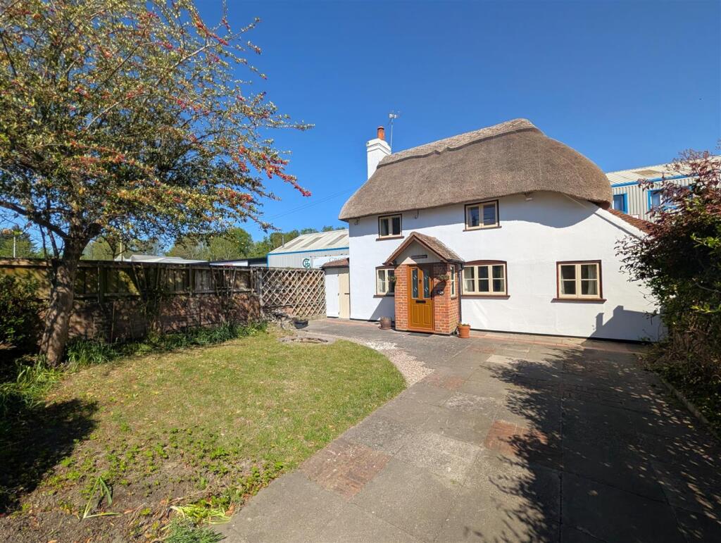 Main image of property: Worting Road, Basingstoke
