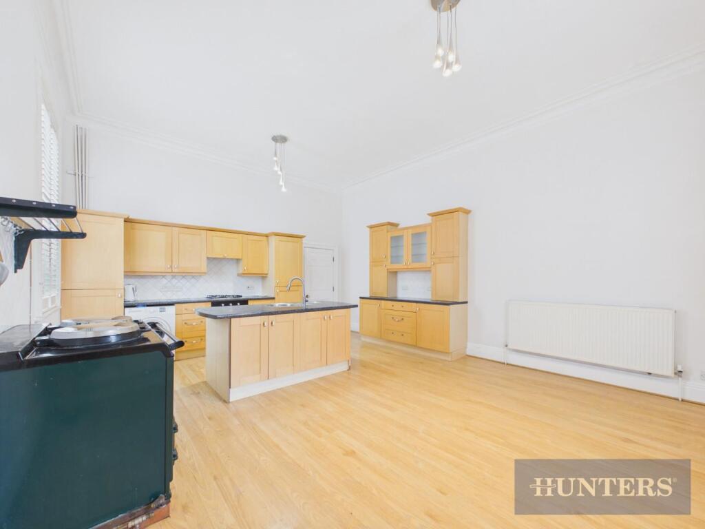 Apartment in York - View 5
