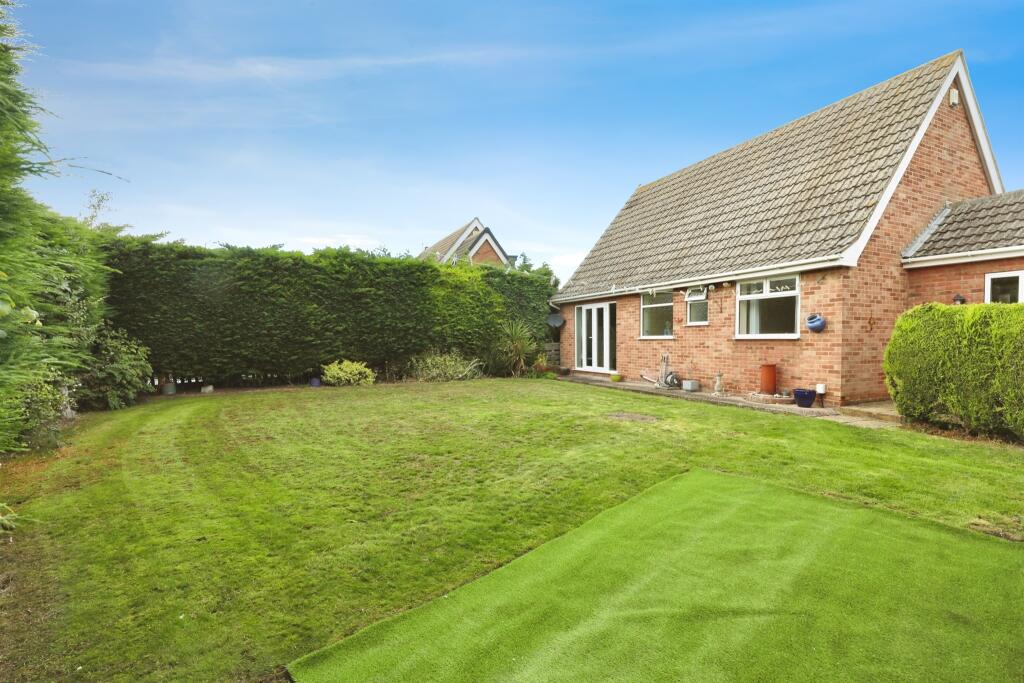 North Moor Drive, Walkeringham, Doncaster photo 3