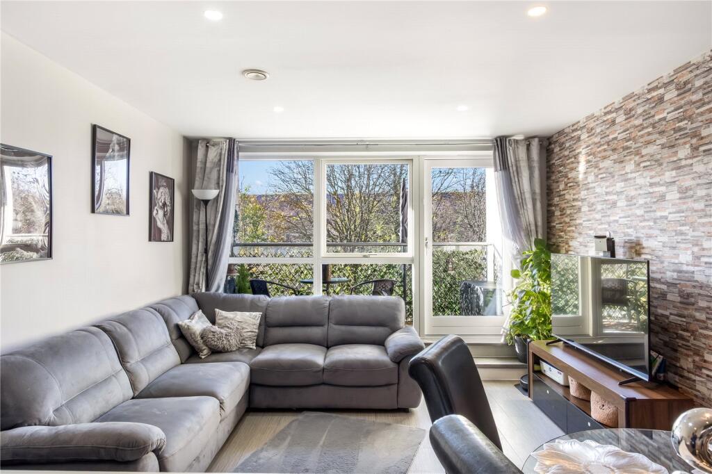 Main image of property: Weld Place, London, N11