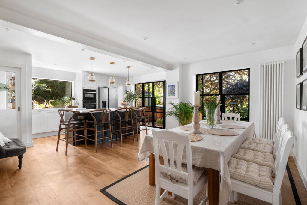 House in Worcester, Worcestershire - View 3