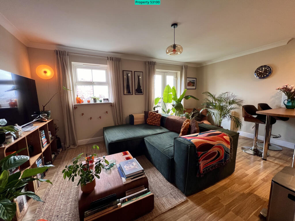 Main image of property: Swinnow Close, Leeds, LS13 4NF