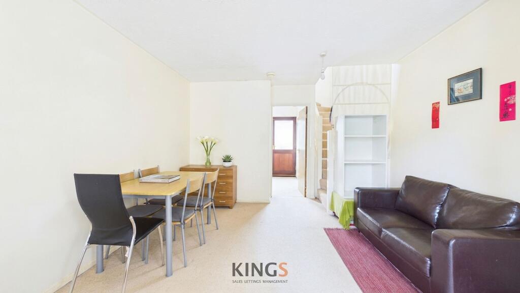 House in St Albans - View 2