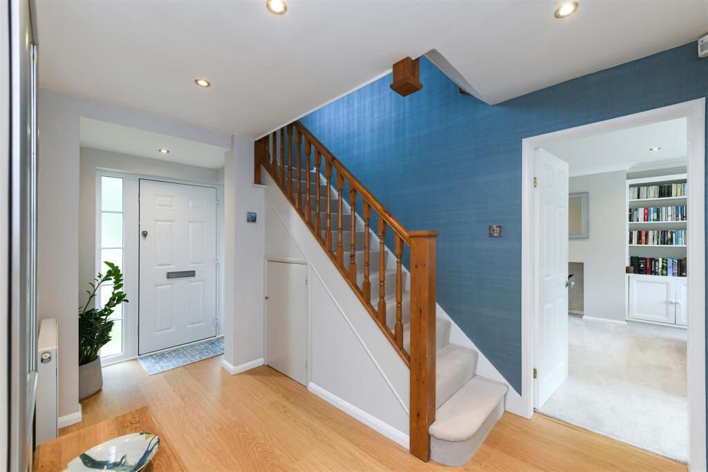 House in Rushcliffe, East Bridgford - View 2