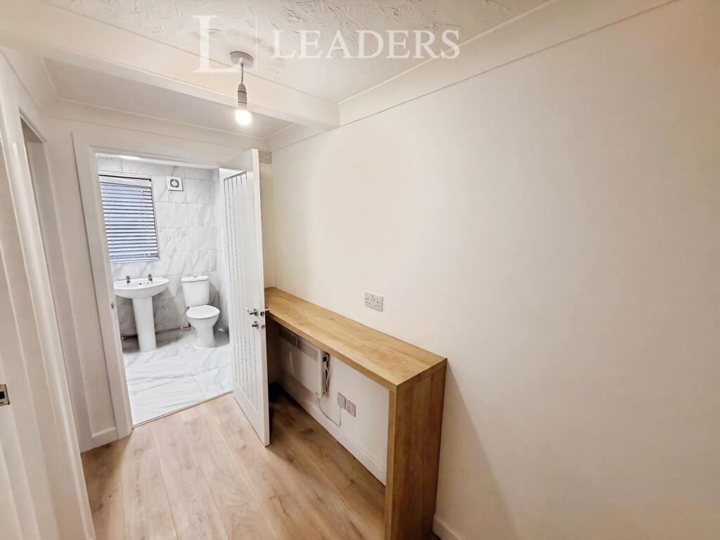 Apartment in Clacton-on-Sea, Great Clacton - More