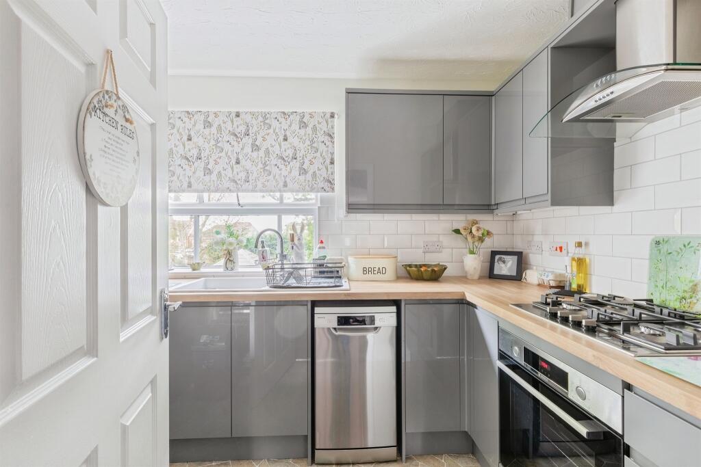 Apartment in Coventry - View 5