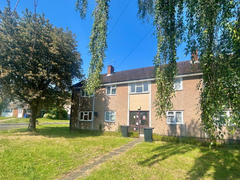 1-bed flat on Bridge Street, Coseley, £85,000