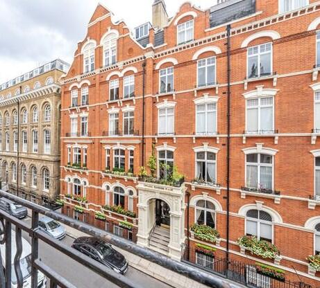 Main image of property: Evelyn Mansions, Carlisle Place, London, SW1P