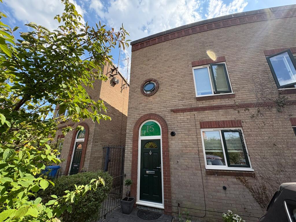 Main image of property: Wellington Crescent