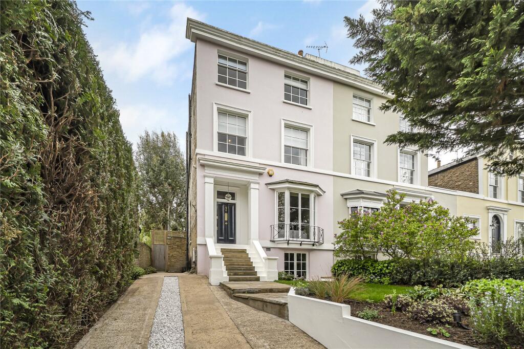 Main image of property: Sheen Road, Richmond, TW9