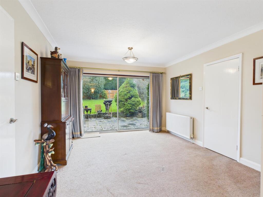 High Clere Drive, Bewdley photo 3