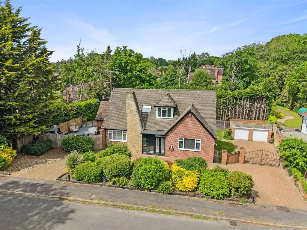 Main image of property: The Uplands, Gerrards Cross, SL9