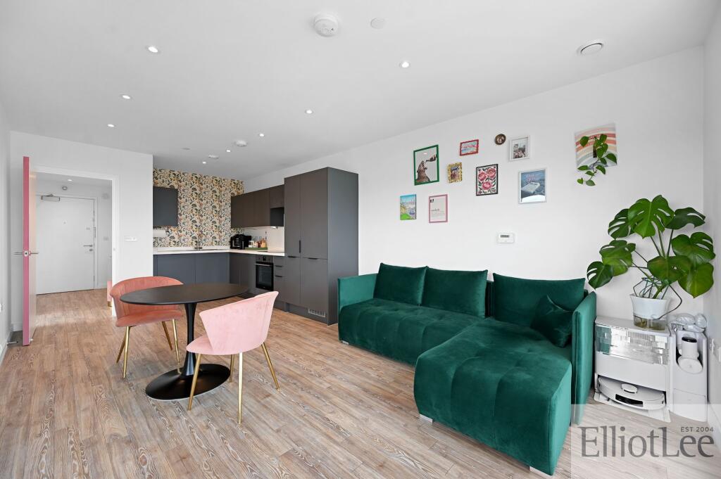 Apartment in London - View 4
