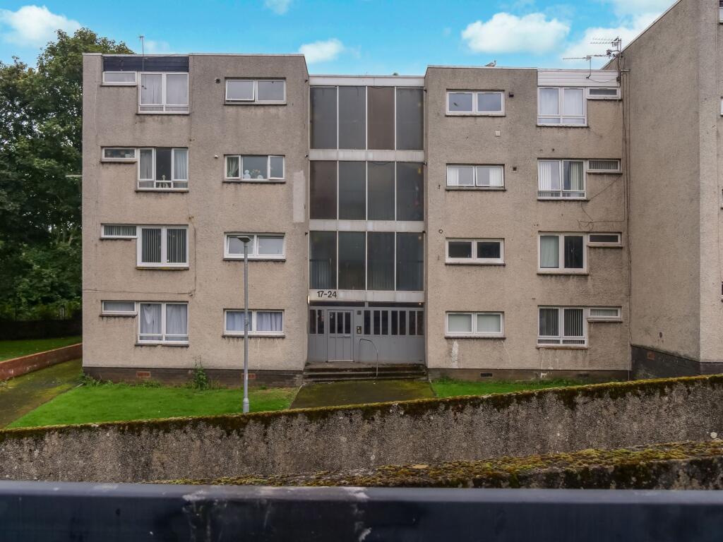 Main image of property: 20 Davidson Place, Ayr, KA8 0DE