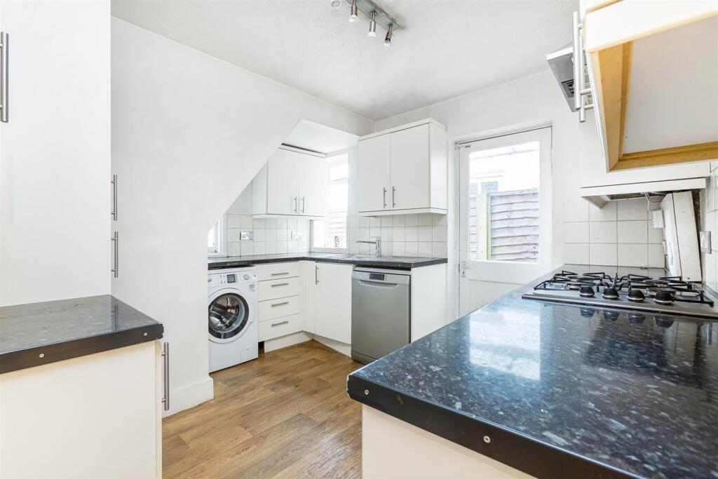 Main image of property: White Hart Lane, Barnes, London, SW13