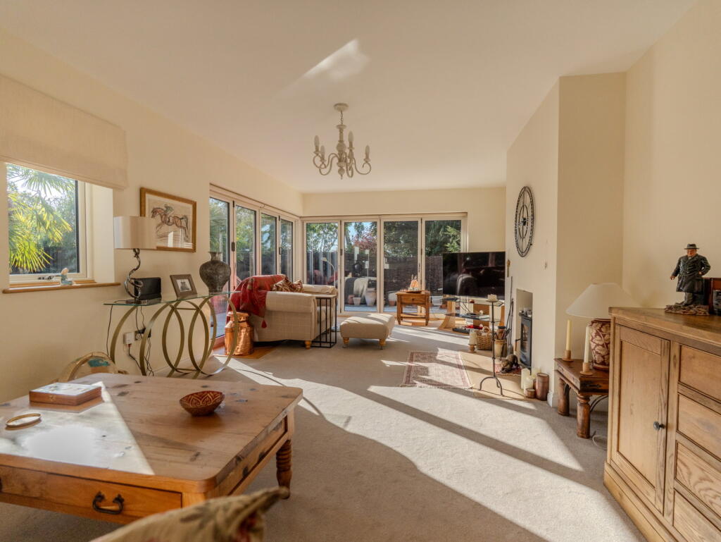House in East Suffolk, Beccles - View 2