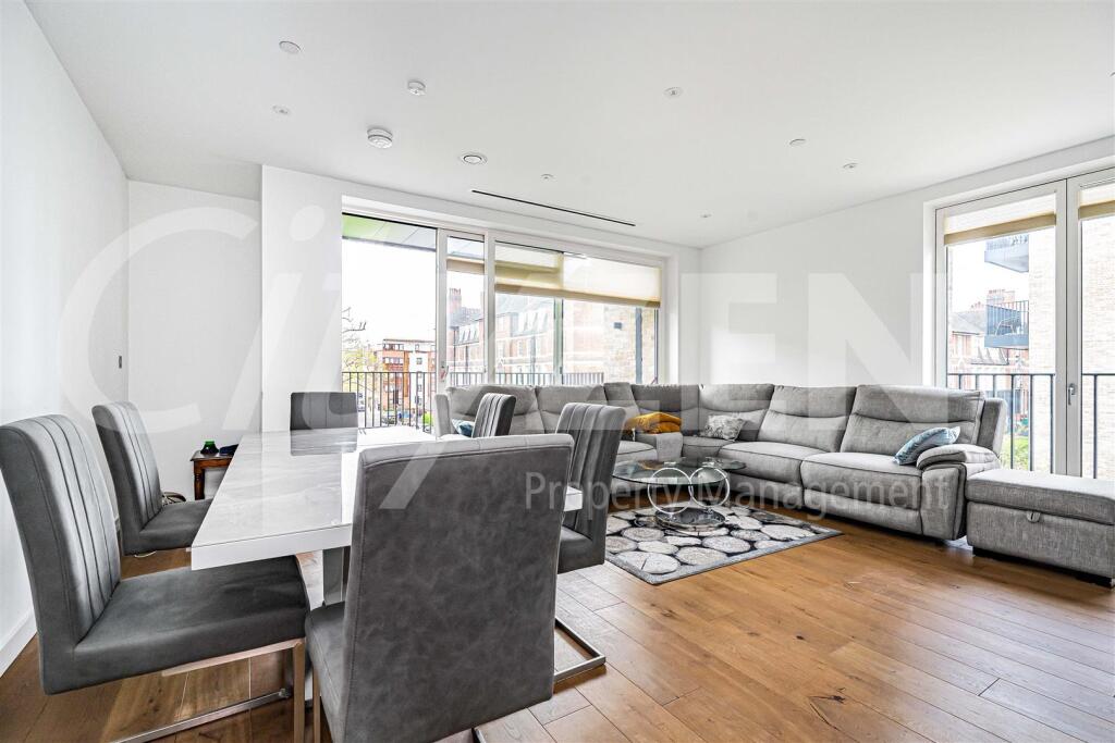 3 bedroom flat for rent